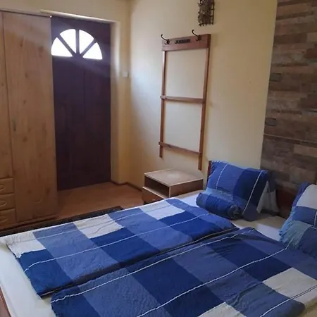 Guest house Gabor Vendeghaz *